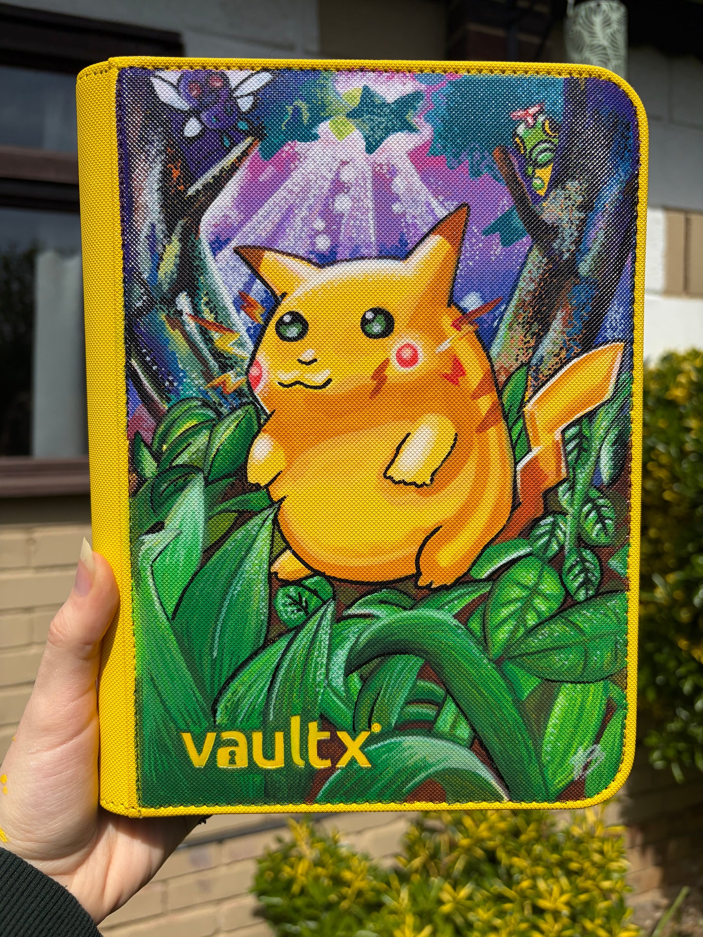 Chunky Pikachu - 4 Pocket Binder